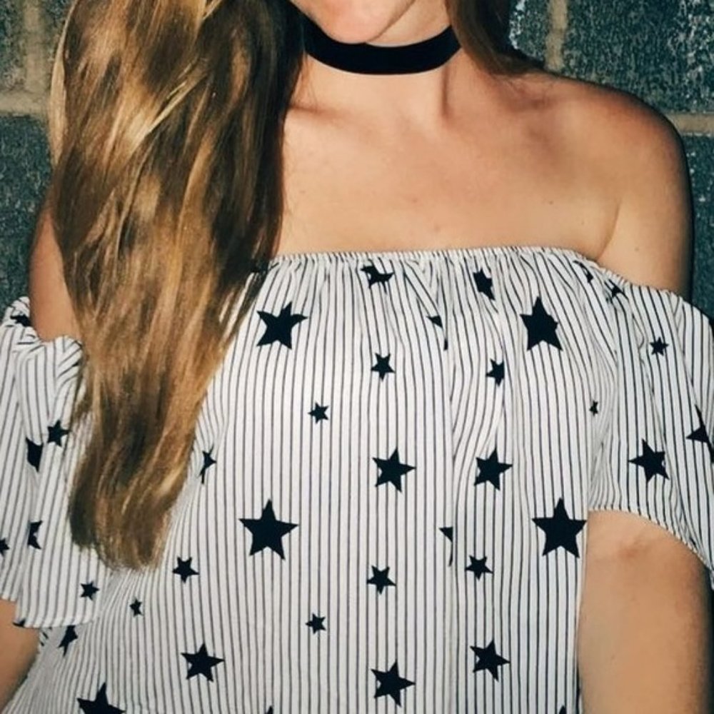 Flowy Stars 🌟 Off the Shoulder Top